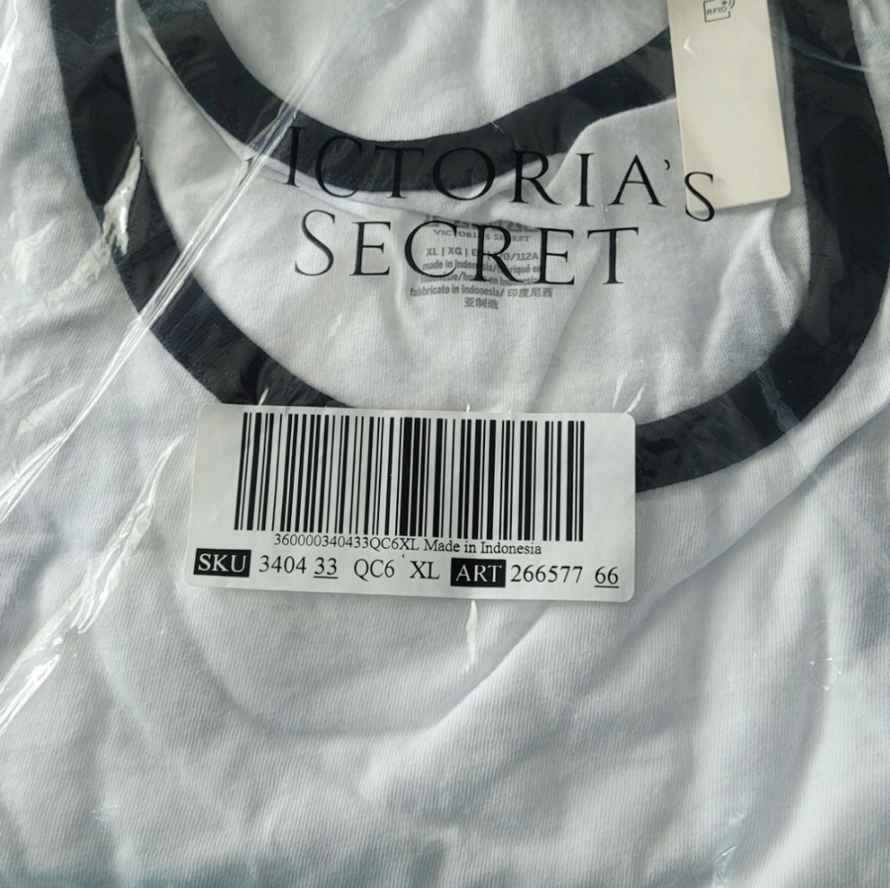 Pink Brand- Sz LG White Tank Top with Black Trim With Black Dog In Corner. - Picture 8 of 10